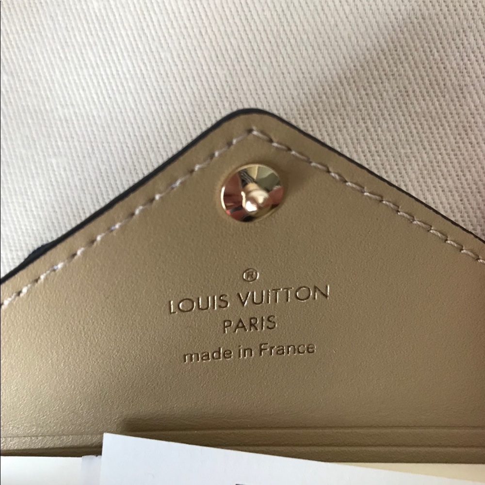 ❌SOLD❌Louis Vuitton Giant Collection Kirigami - Picture 3 of 5